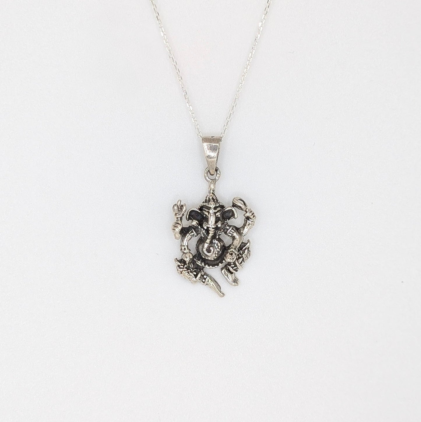 925 Sterling Silver Lord Ganesh Pendant - Unisex / Spiritual