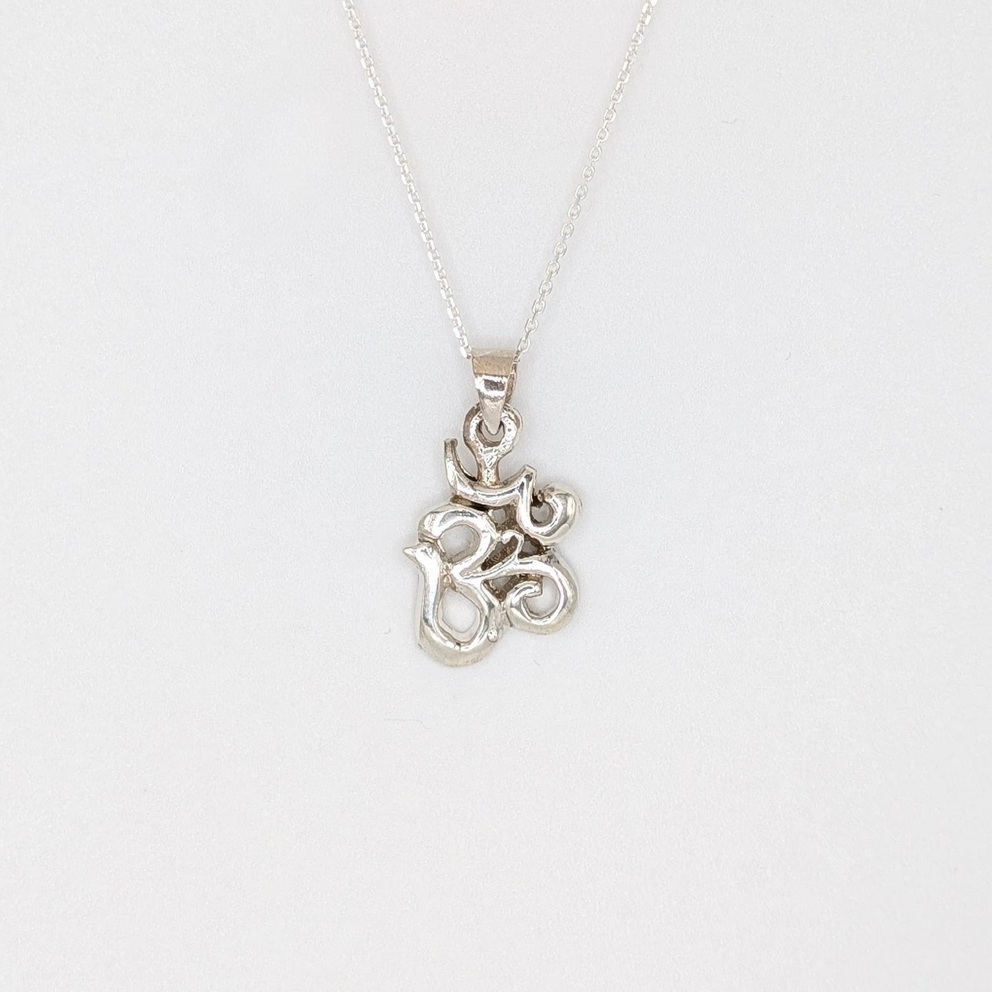 925 Sterling Silver Om Pendant Spiritual