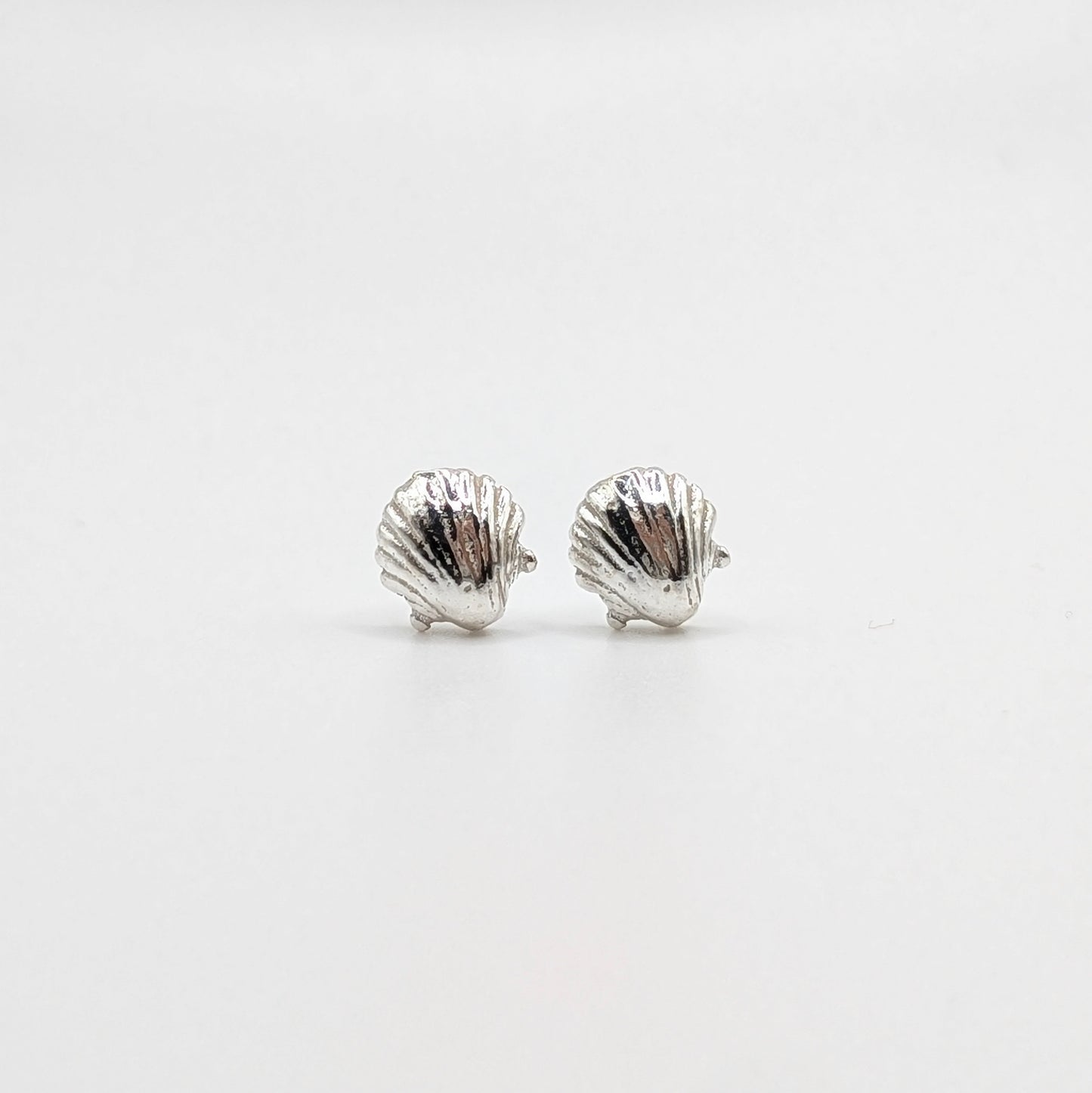 925 Sterling Silver Shell Studs Earrings