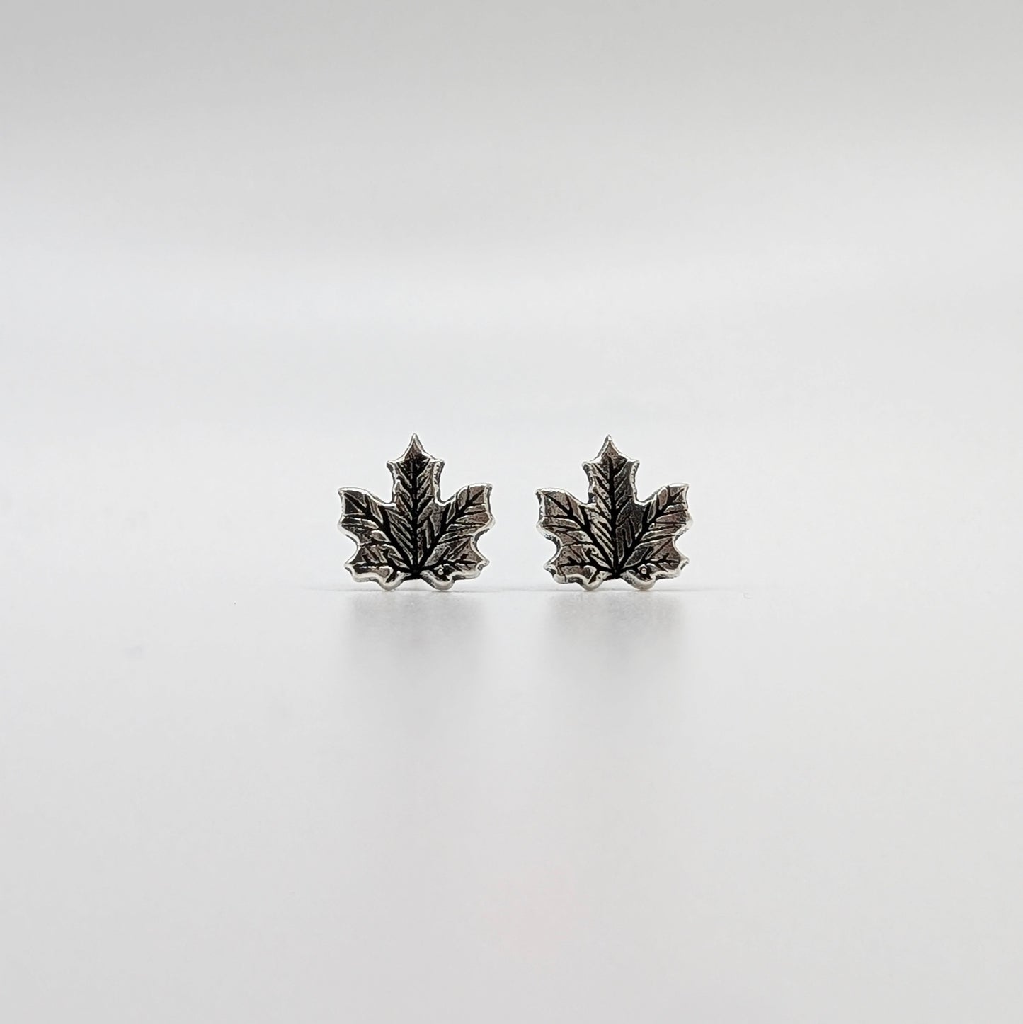 925 Sterling Silver Maple Leaf Stud Earrings Everyday Wear