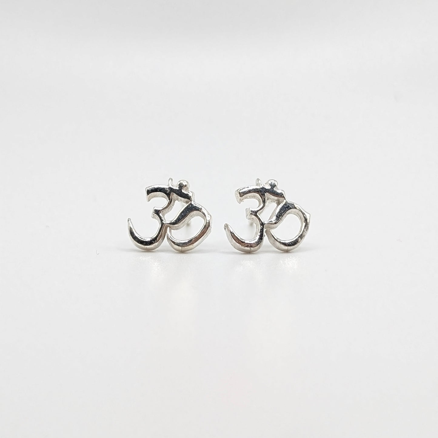 925 Sterling Silver Om Studs Spiritual / Unisex