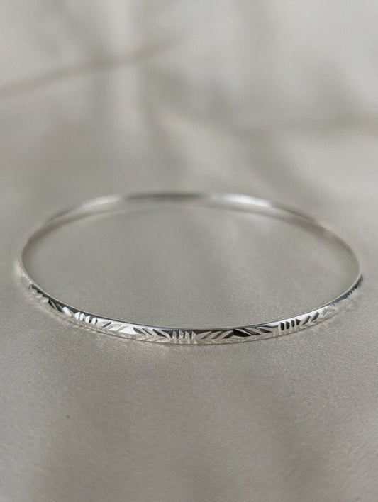 Diamond Cut Bracelet Bangle