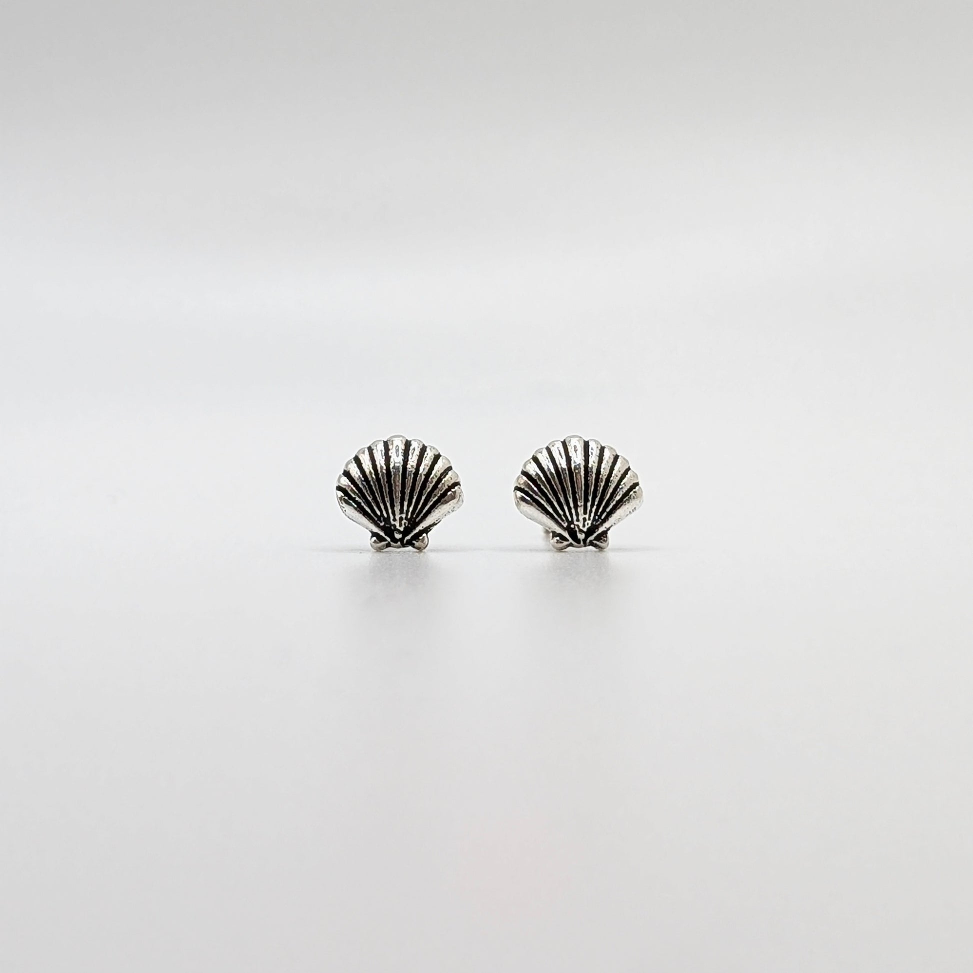 925 Sterling Silver Shell Stud Earrings Everyday Wear