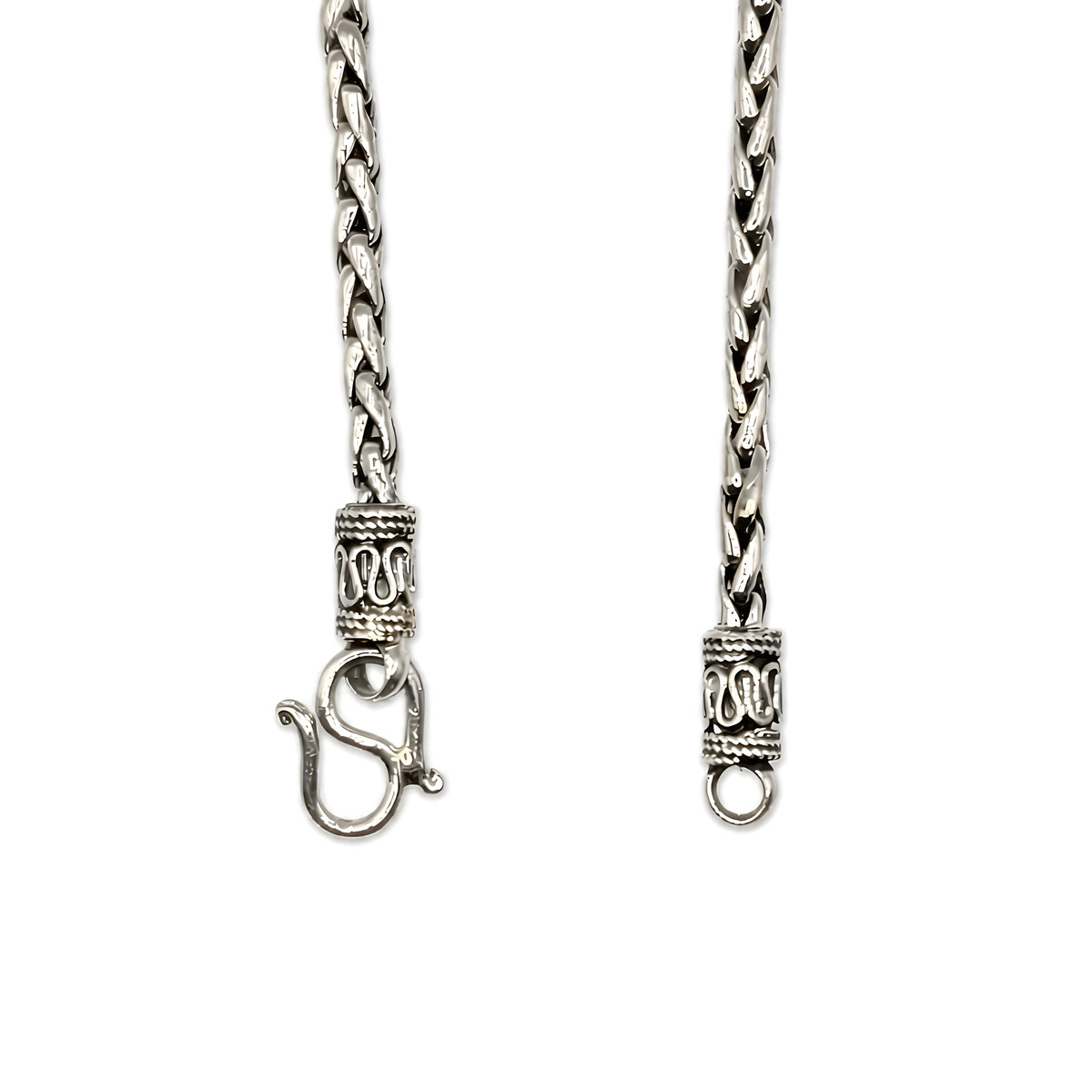 Polished sterling silver Spiga chain Bracelet with S-Hook Clasp Closure.