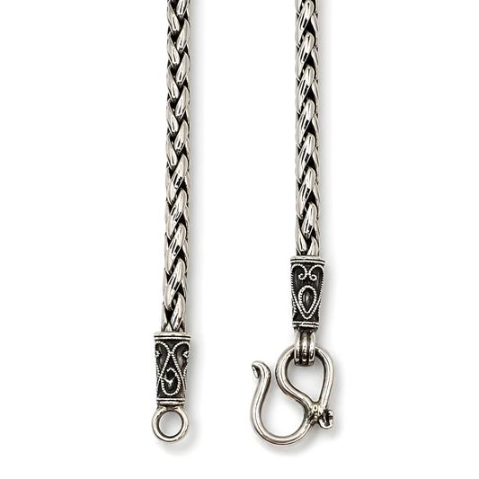Polished sterling silver Spiga chain Bracelet with S-Shape Clasp Closure.