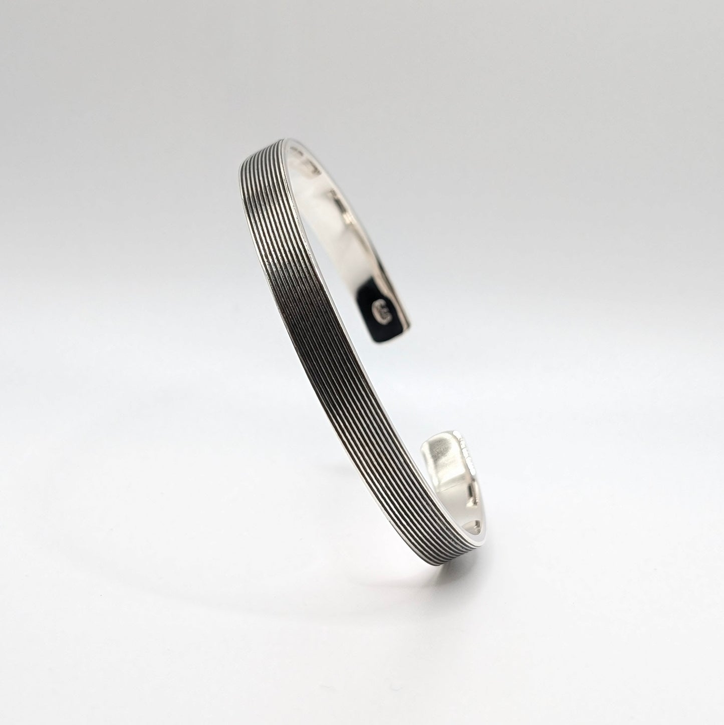 925 Sterling Silver Line Kada Bracelet 8mm Unisex
