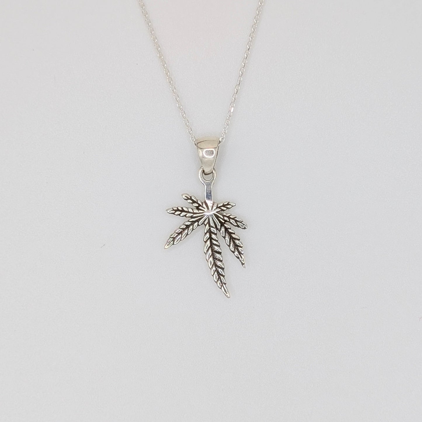 925 Sterling Silver Marijuana Pendant