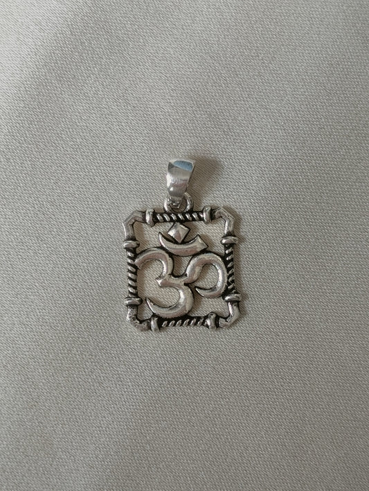 Om Pendant
