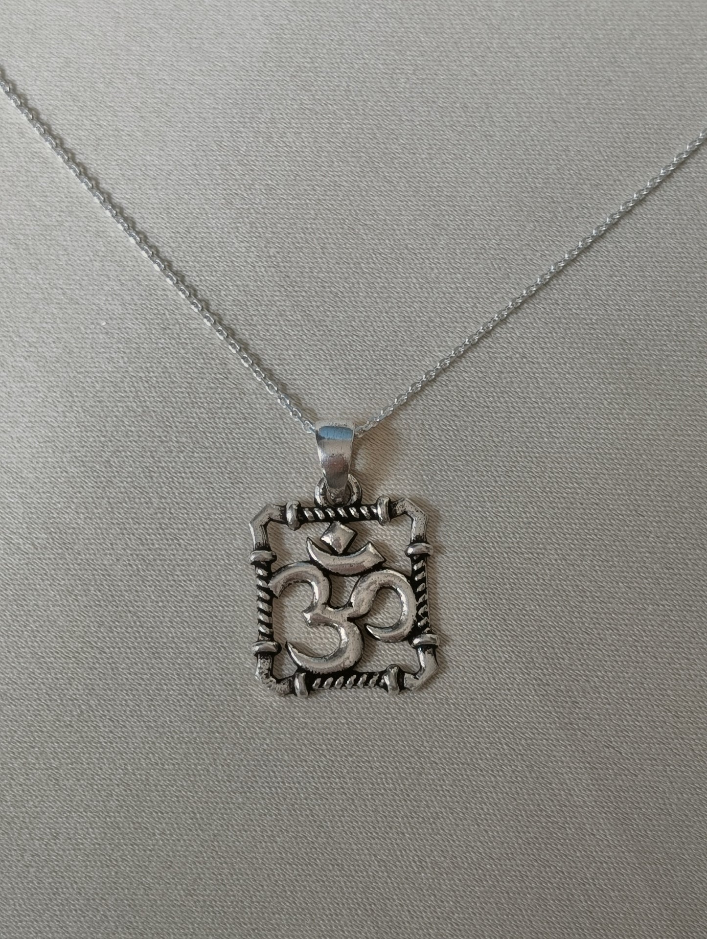 Om Pendant