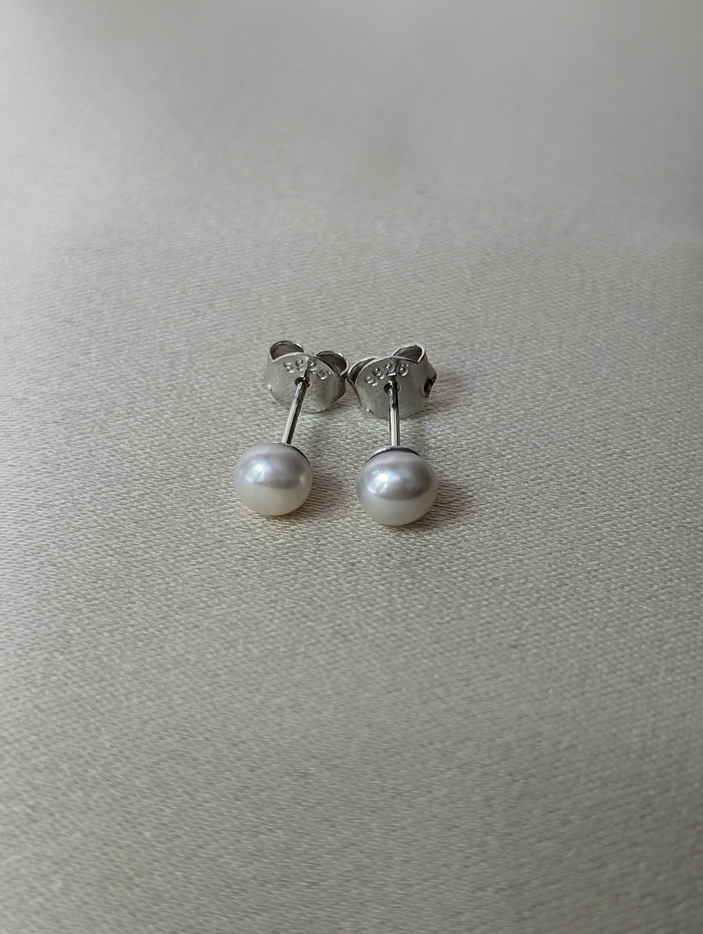 6mm Pearl Studs