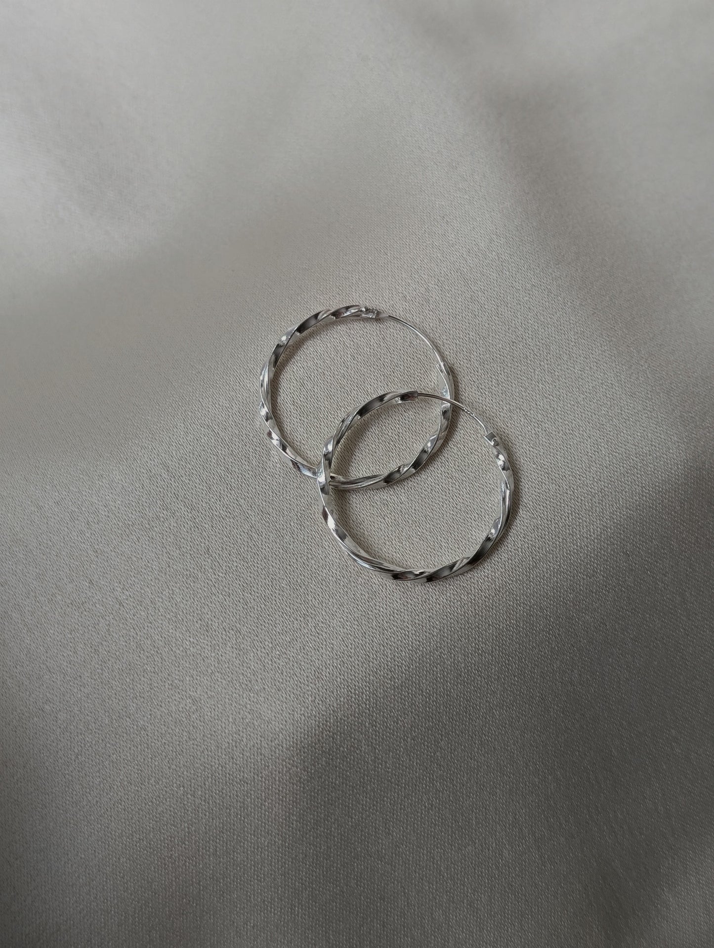 Twirl Bali Hoop 1"