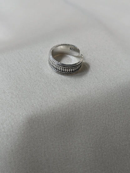 Toe Ring