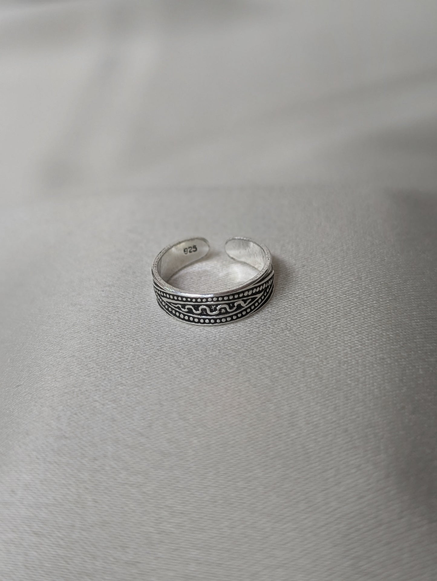Toe Ring