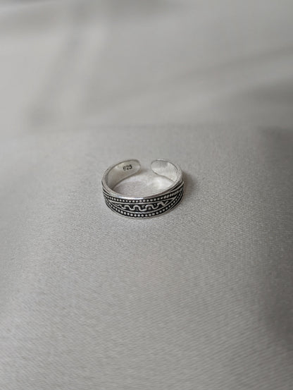 Toe Ring