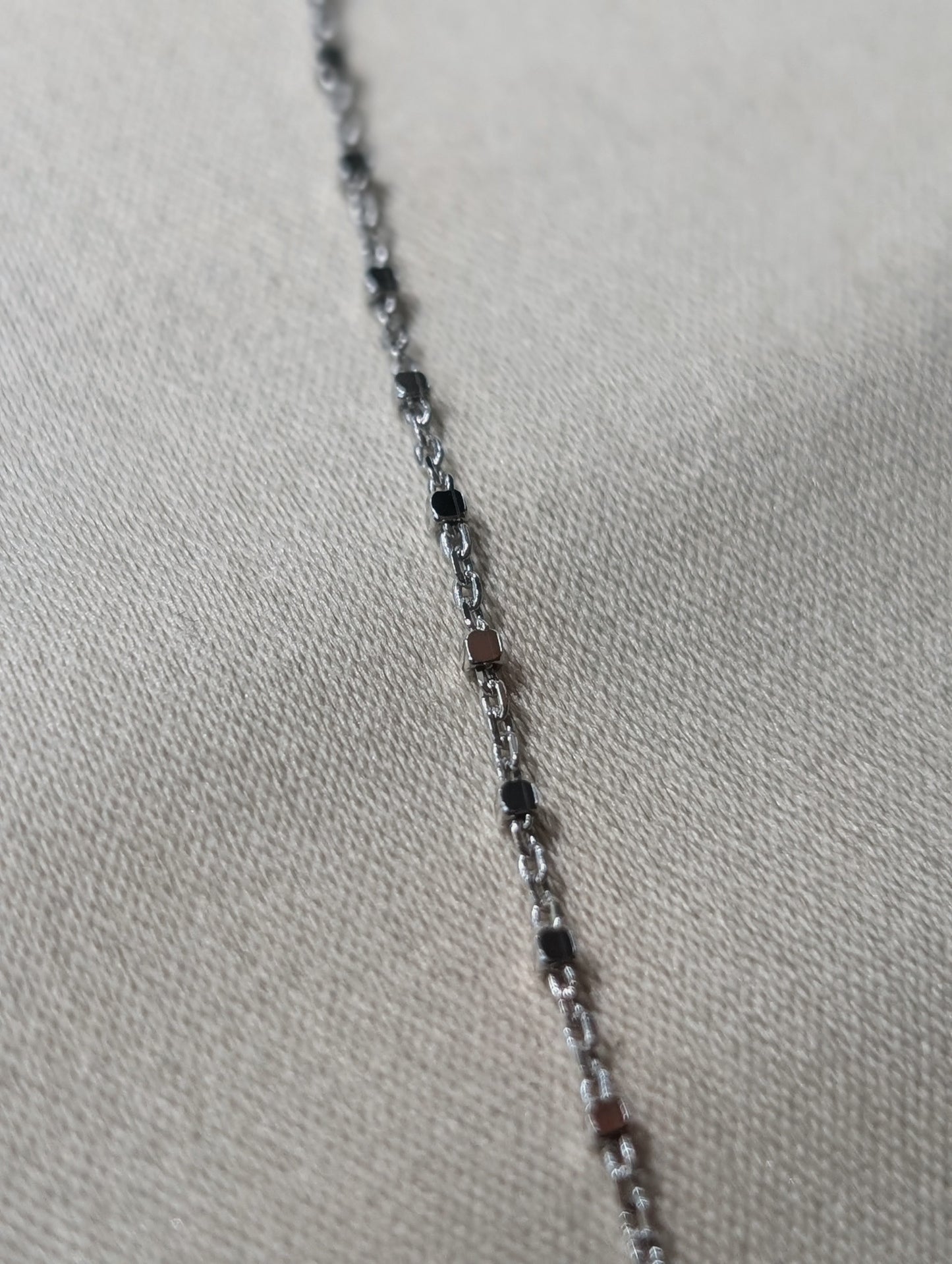 Box Cable Chain 18"
