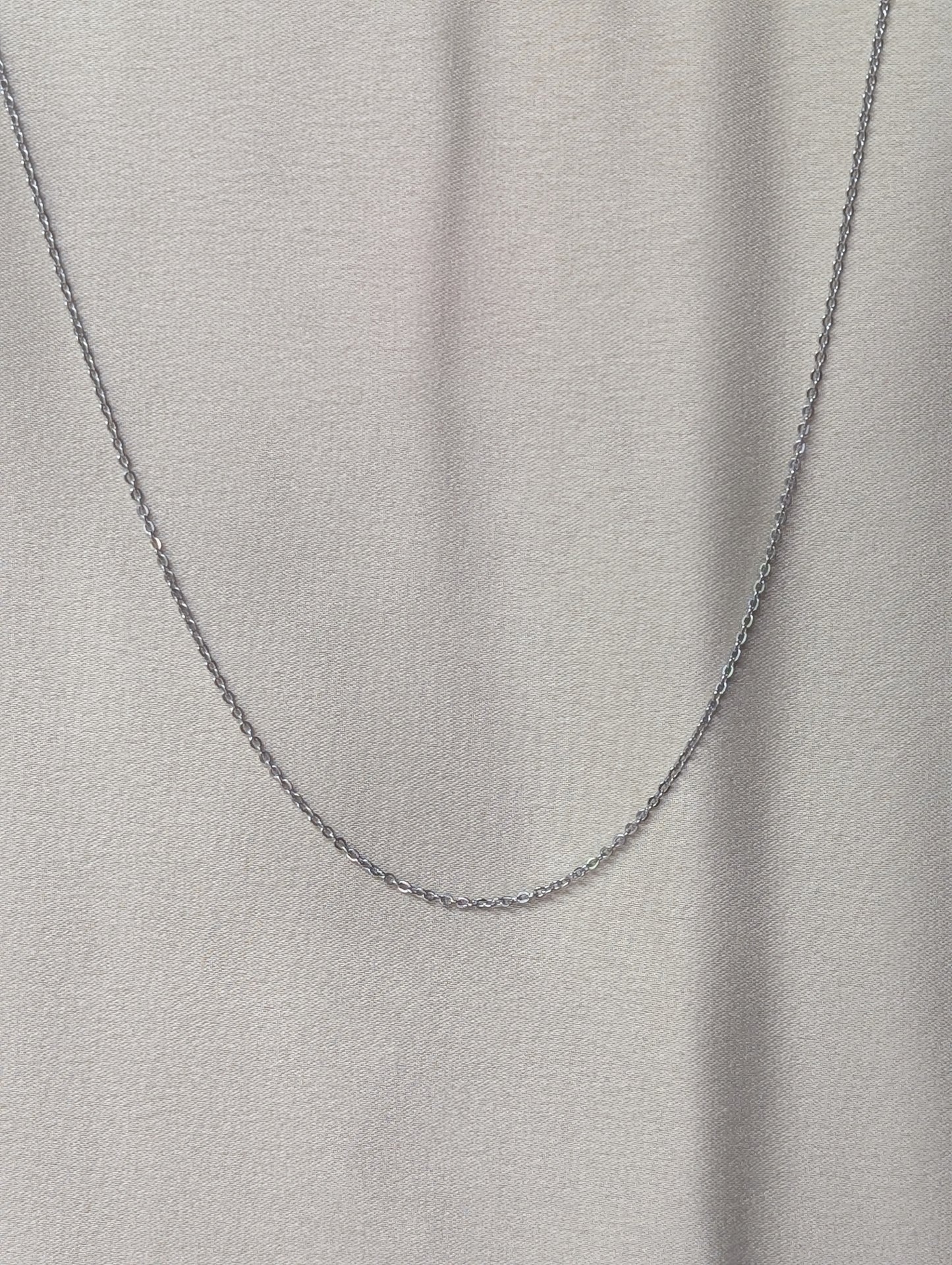 R. Cable Chain 18"