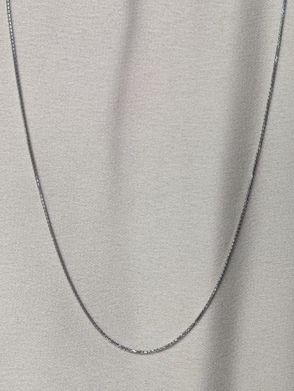 R. Box Chain 18"