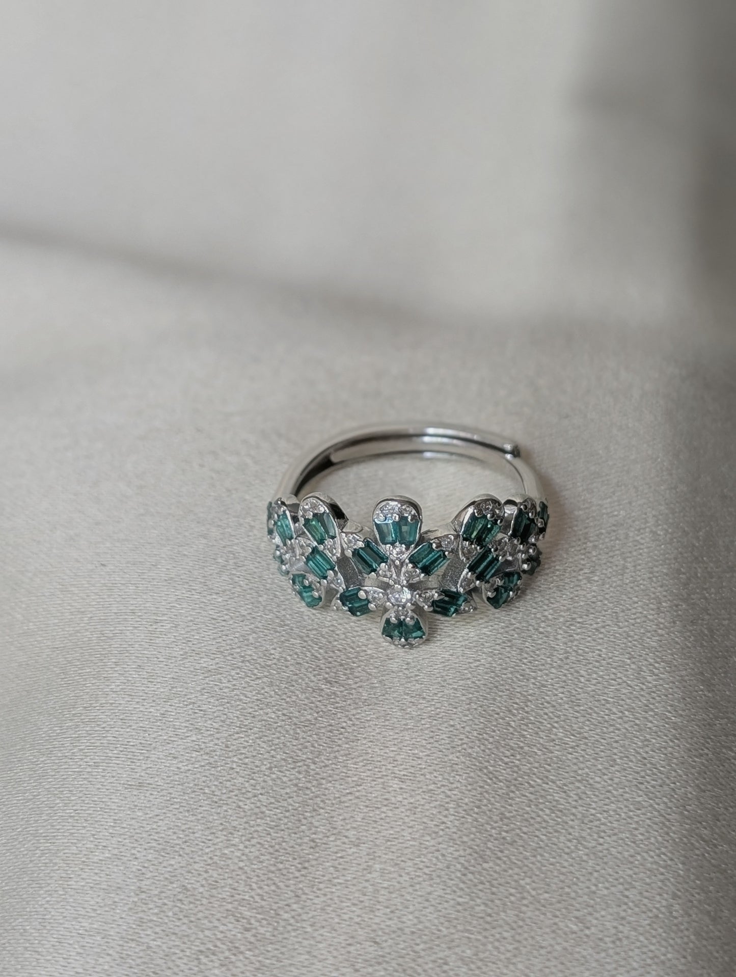 Emerald Green Zircon Set