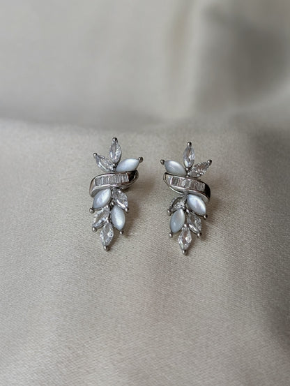 Zircon Leaf DC Set
