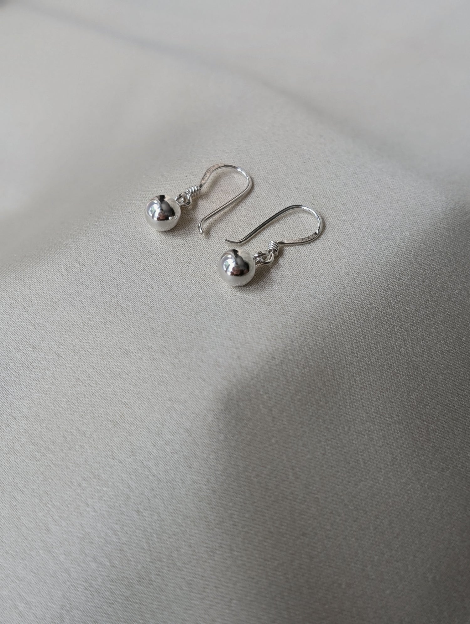 925 Sterling Silver Ball Earrings