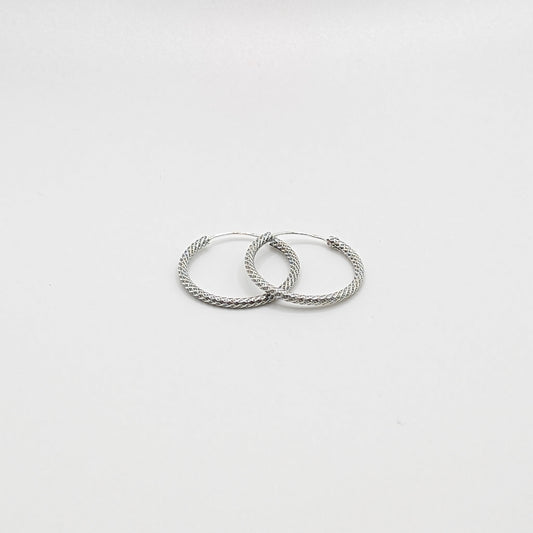 925 Sterling Silver Diamond Cut Bali Hoop 1"