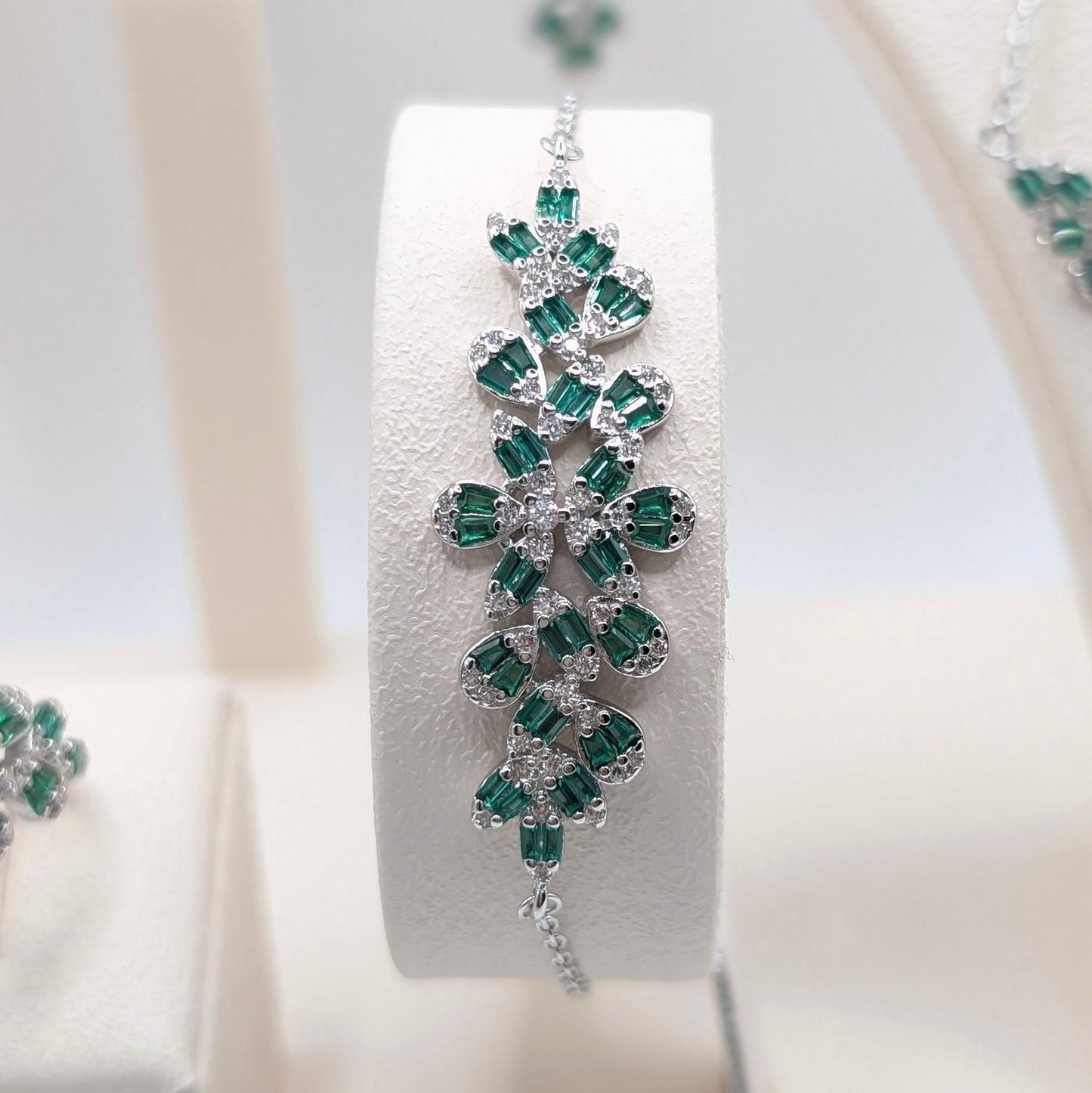925 Sterling Silver Emerald Green Zircon Necklace Set - Bracelet
