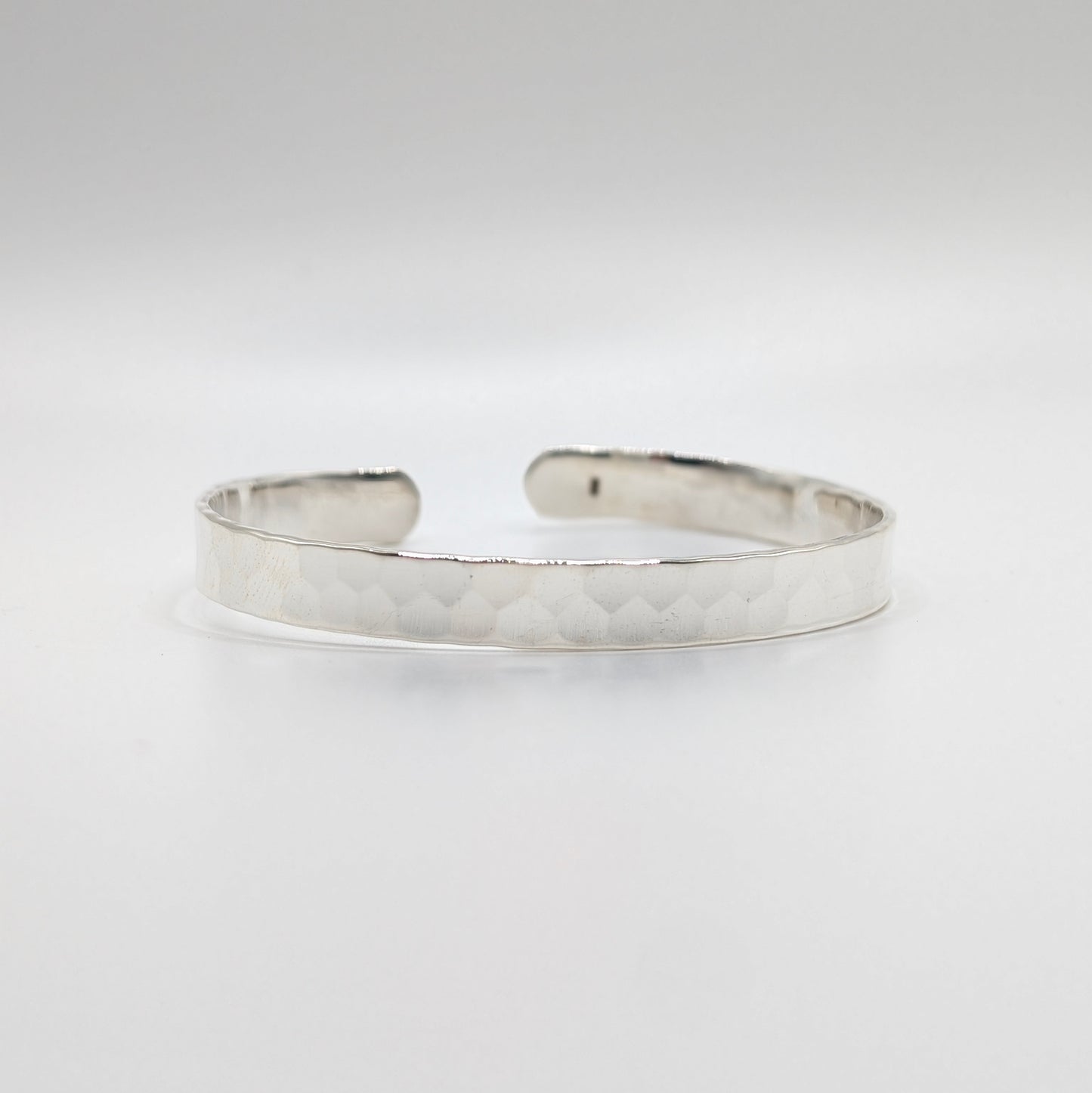 925 Sterling Silver Hammer Bracelet 8mm