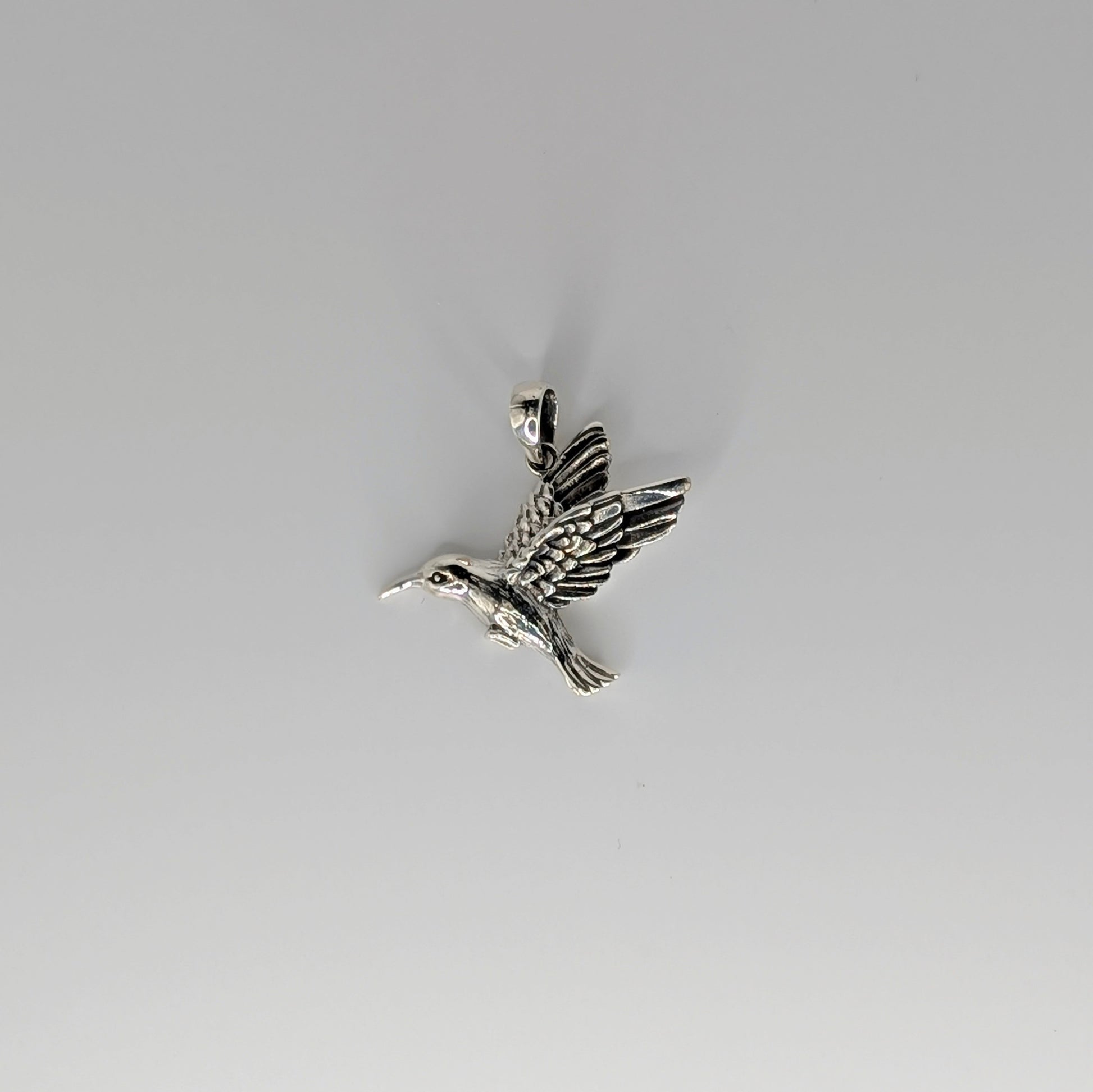 925 Sterling Silver Humming Bird Pendant Unisex