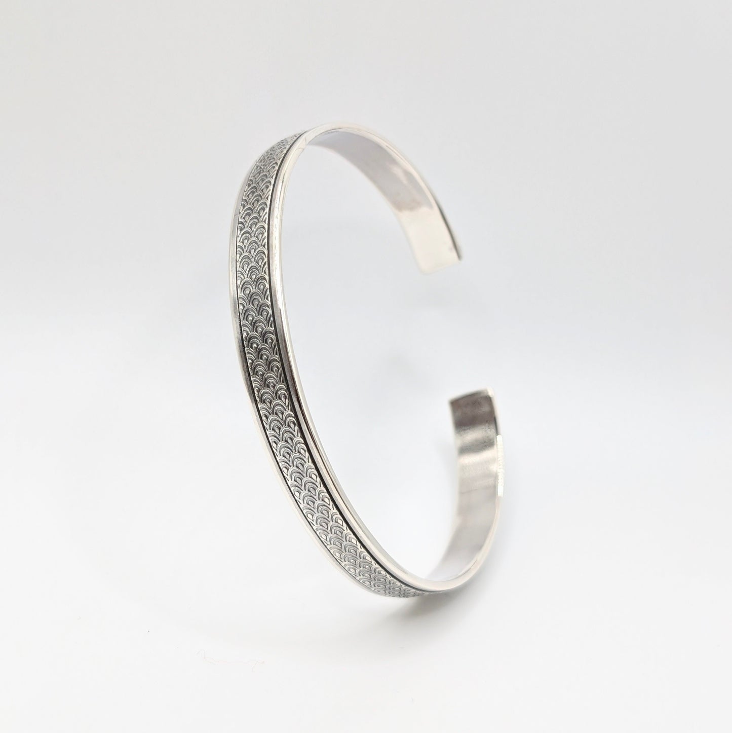 925 Sterling Silver Kada Bracelet with Peacock Feather Design.