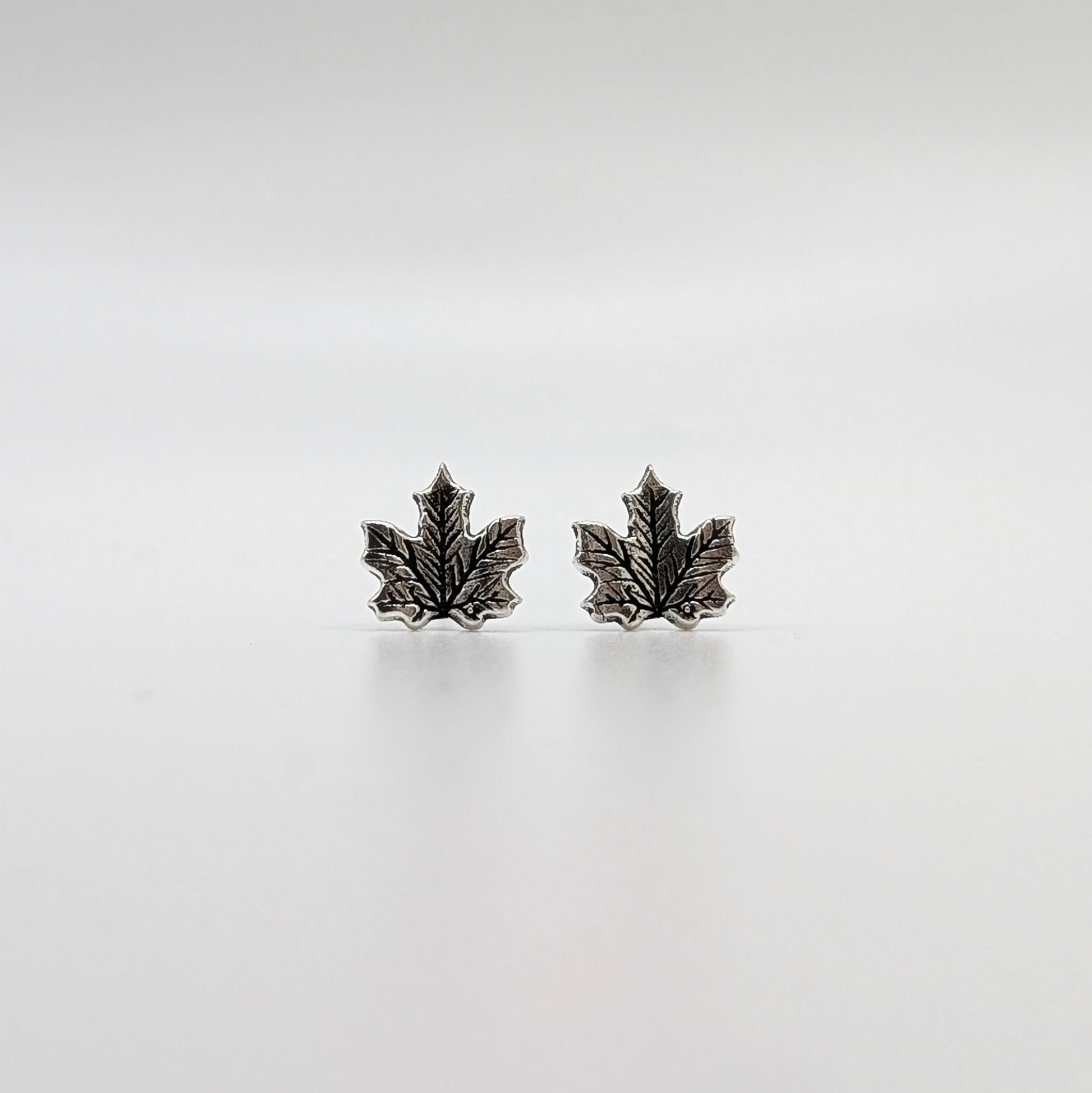 925 Sterling Silver Maple Leaf Stud Earrings Everyday Wear