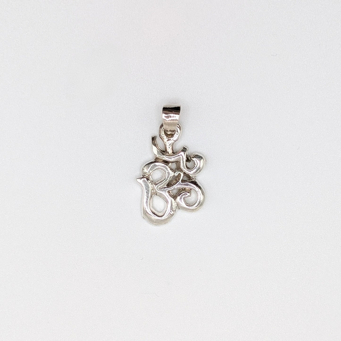 925 Sterling Silver Om Pendant Spiritual