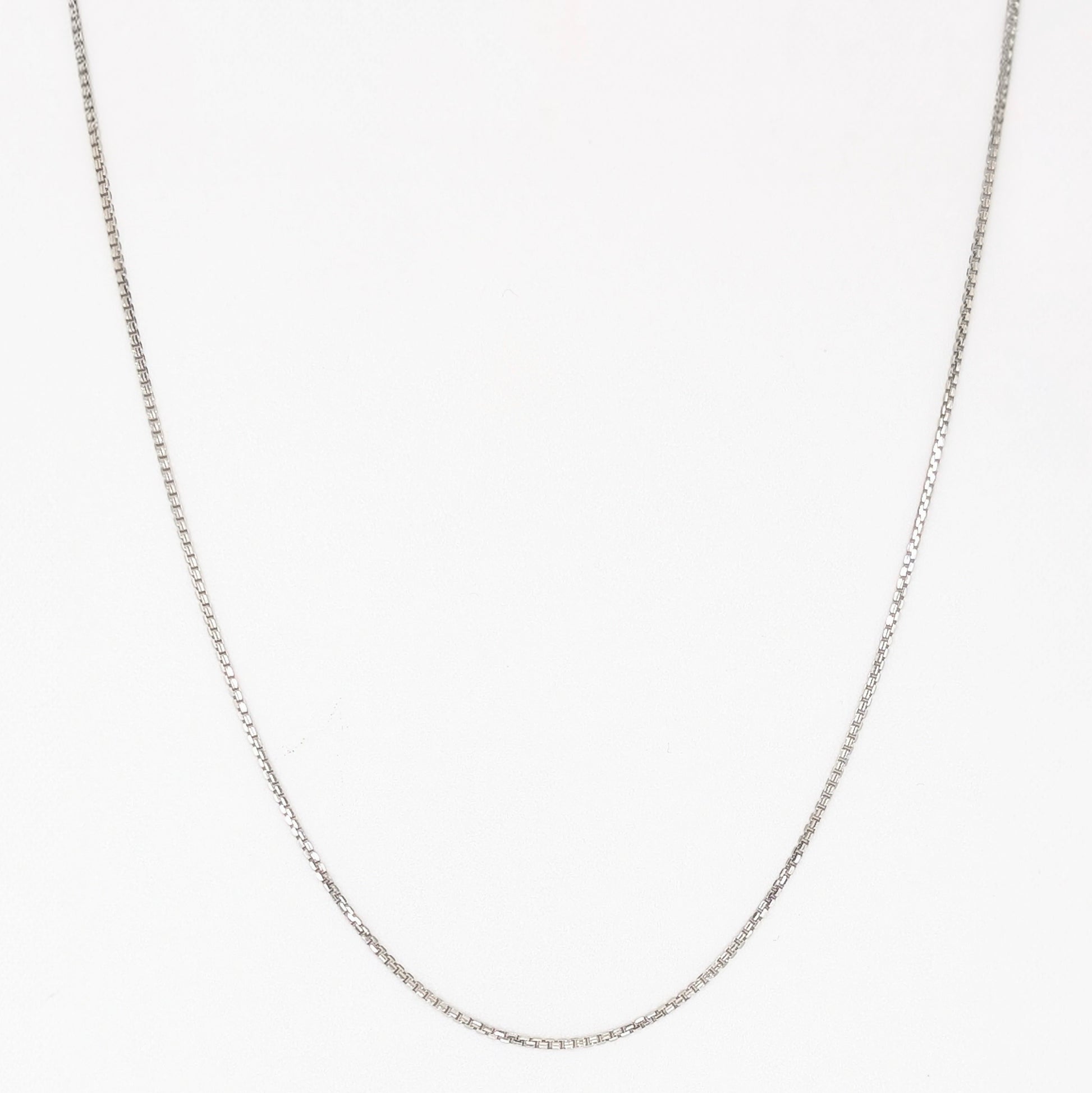 925 Sterling Silver Box Chain 18" - Unisex