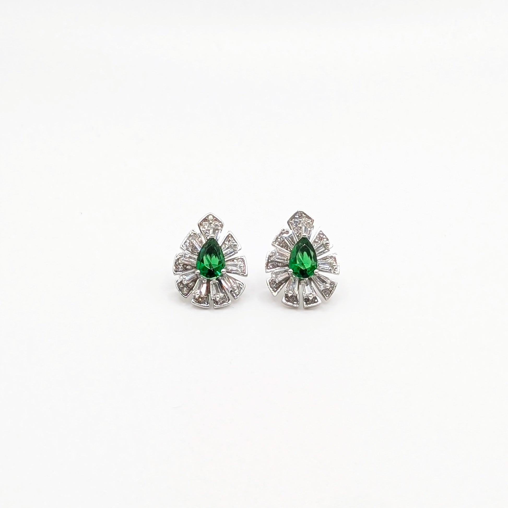 925 Sterling Silver Teardrop Necklace Set with Pendant, Earrings and a Ring